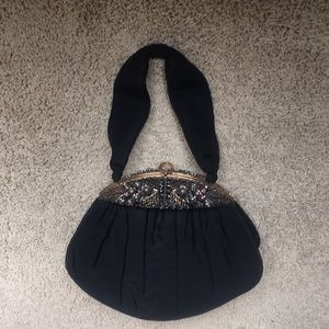 Vintage evening bag w/ beaded flowers and filigree